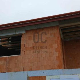 Szigethalomi eladó üzleti célú ingatlan, UZ018946